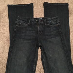 Joe’s jeans. Size 25. Dark wash. 33 in inseam.